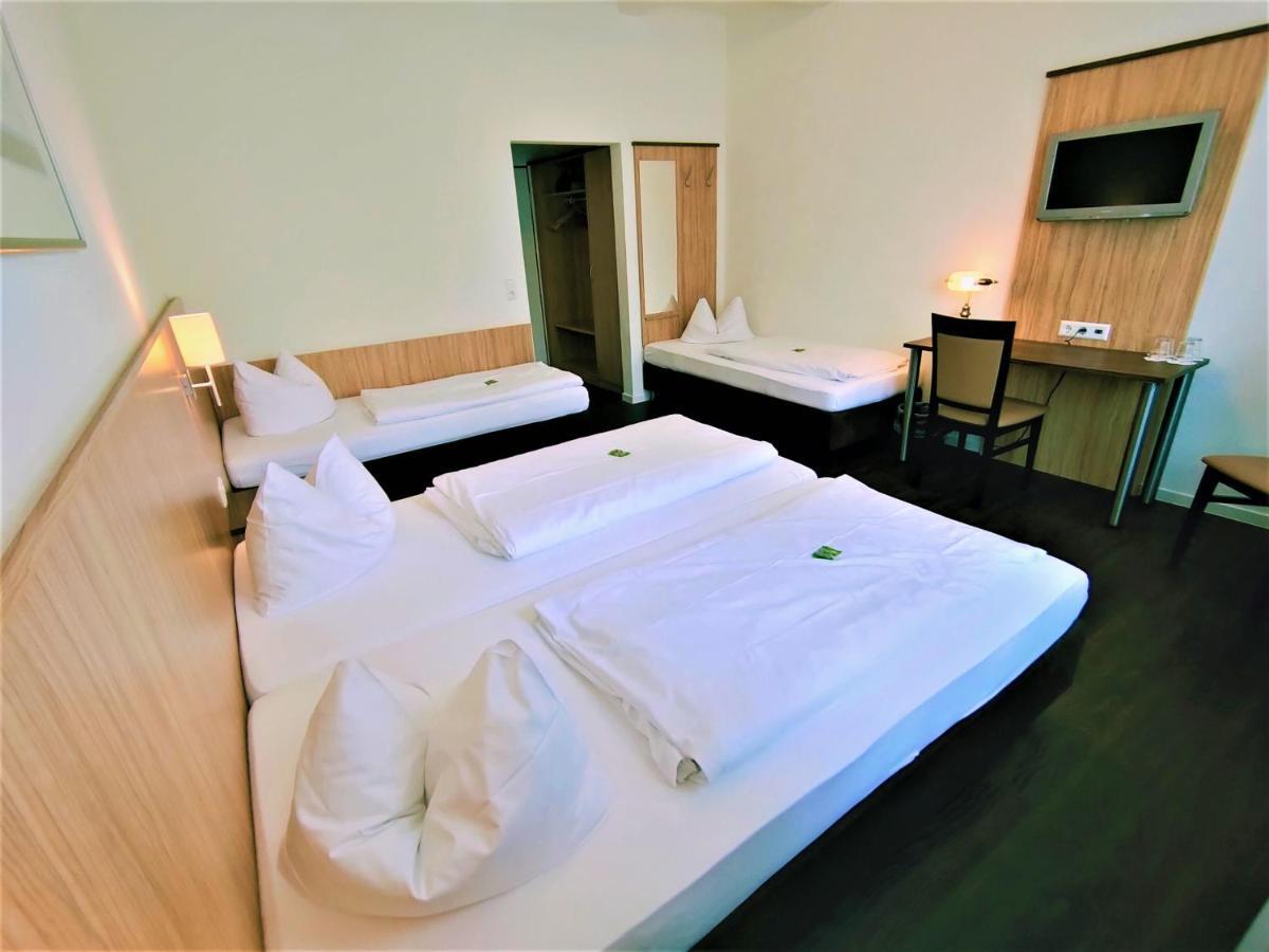 Sport Hotel Kenzingen Buitenkant foto