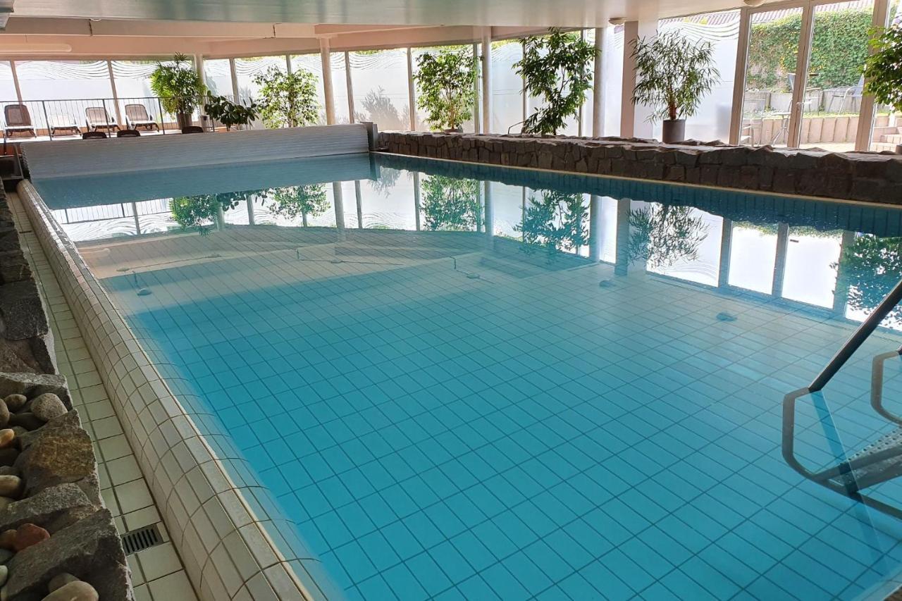 Sport Hotel Kenzingen Buitenkant foto